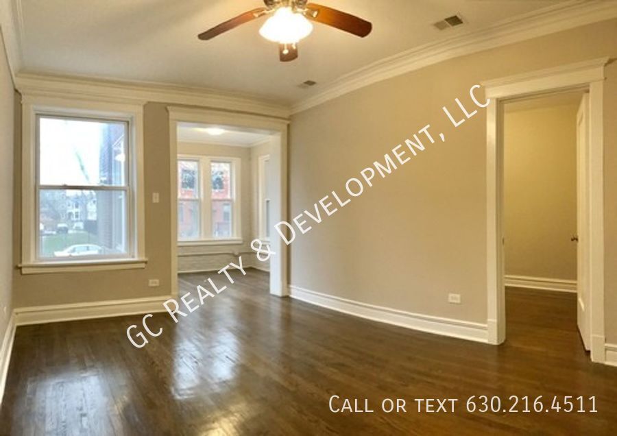 ***3 BDRM - 1 BTH / W&D HOOKUP IN UNIT / SS APPL / SMALL PETS WELCOMED / PARKING SPACE INCL*** property image