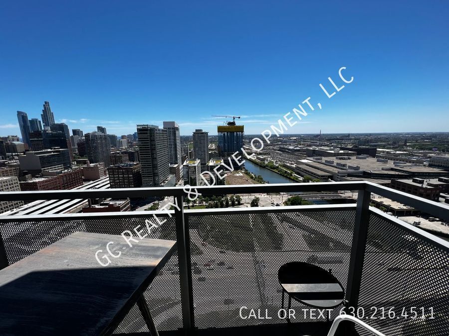 *** 2 BEDROOM / 2 FULL BATH / PARKING INCLUDED / SS APPL  INCL / 24 HR DOORMAN*** property image