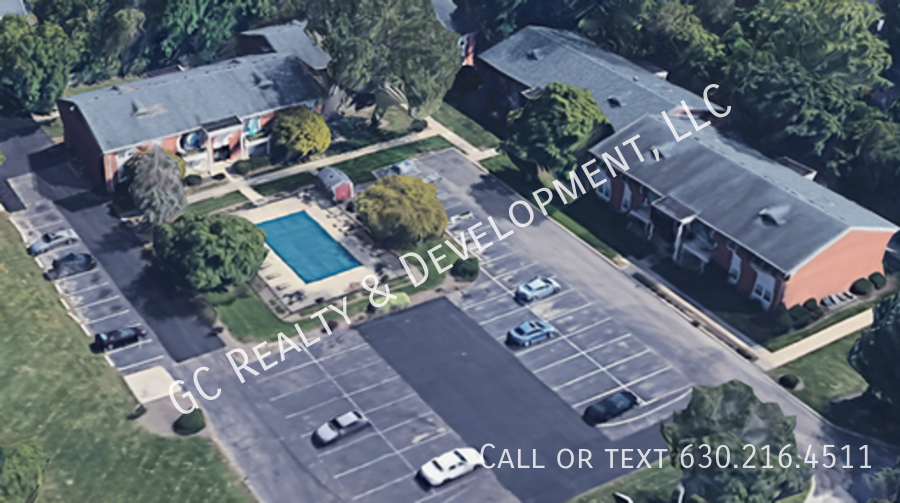 *** FIRST FLOOR / HEAT INCLUDED - TENANT PAYS ELECTRIC ONLY / 2 BDRMS / W&D IN BUILDING / PETS ALLOWED / LARGE STORAGE *** property image