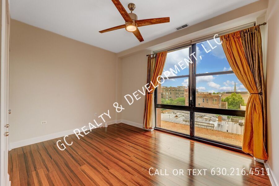 *** PET FRIENDLY / PARKING / BALCONY / LAUNDRY IN UNIT / CORNER UNIT / INTERNET INCL / HUGE CLOSETS *** property image