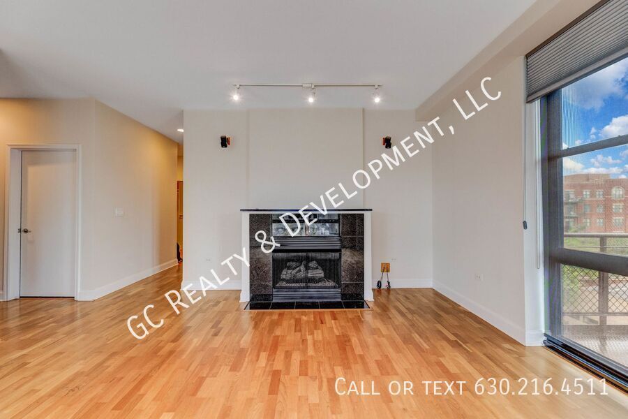 *** PET FRIENDLY / PARKING INCLUDED / LAUNDRY IN UNIT / CORNER UNIT / INTERNET INCL / HUGE CLOSETS *** property image