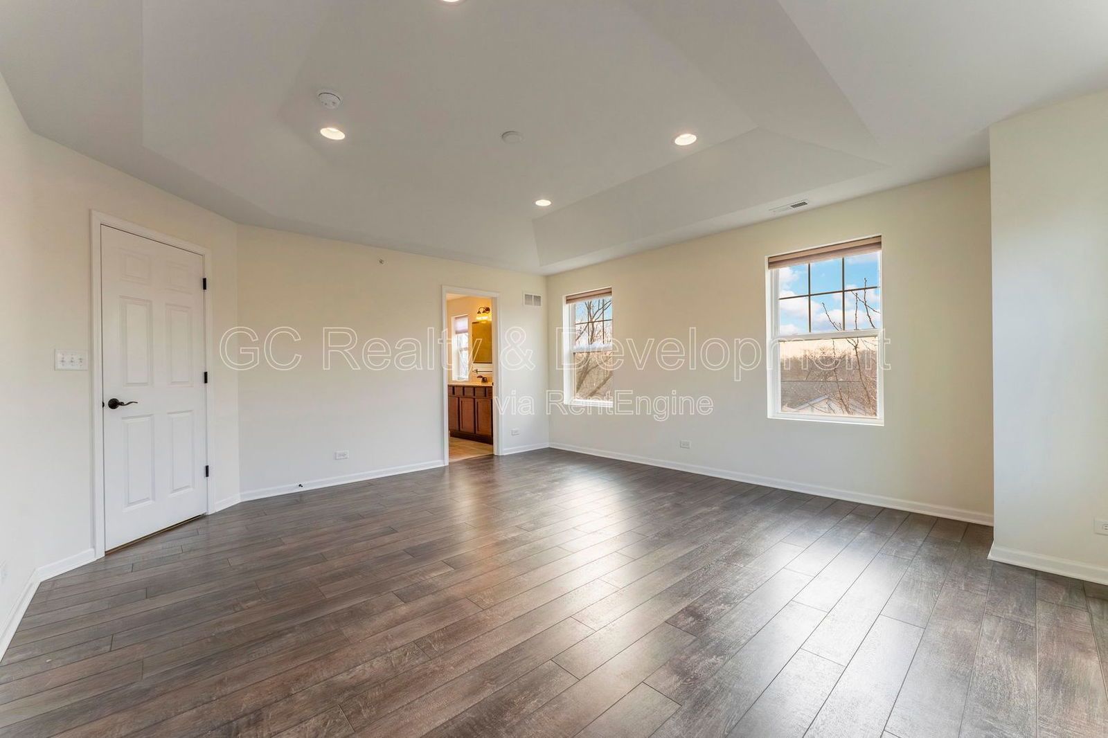 *** NEWER CONSTRUCTION / 3BDRM - 3.5 BTH / 2.5 CAR GARAGE / WOODFIELD MALL / LRG CLOSETS *** property image