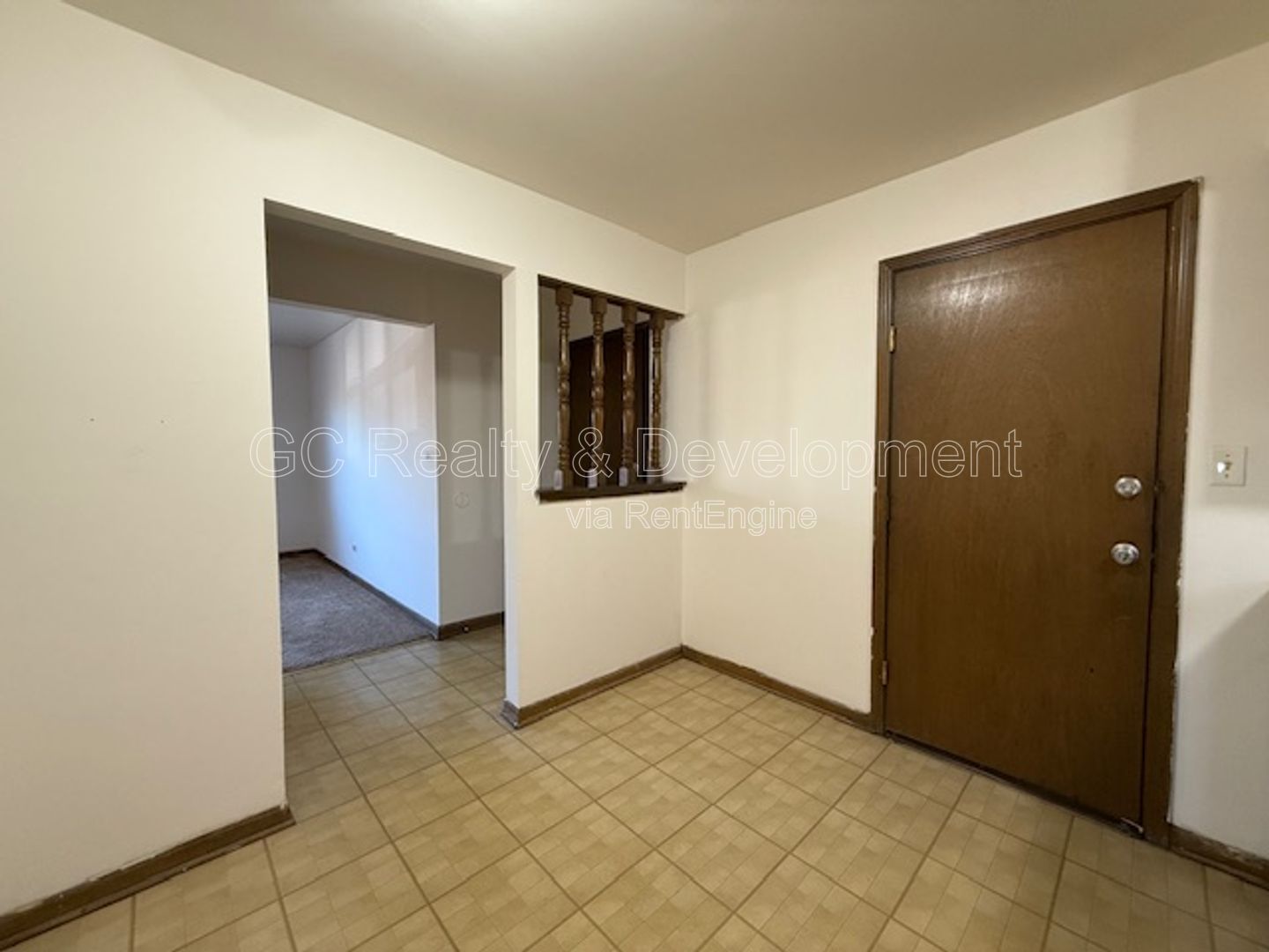 *** 2 BDRM / PARKING INCL / STORAGE UNIT / ON SITE LAUNDRY / ONLY PAY ELECTRIC *** property image