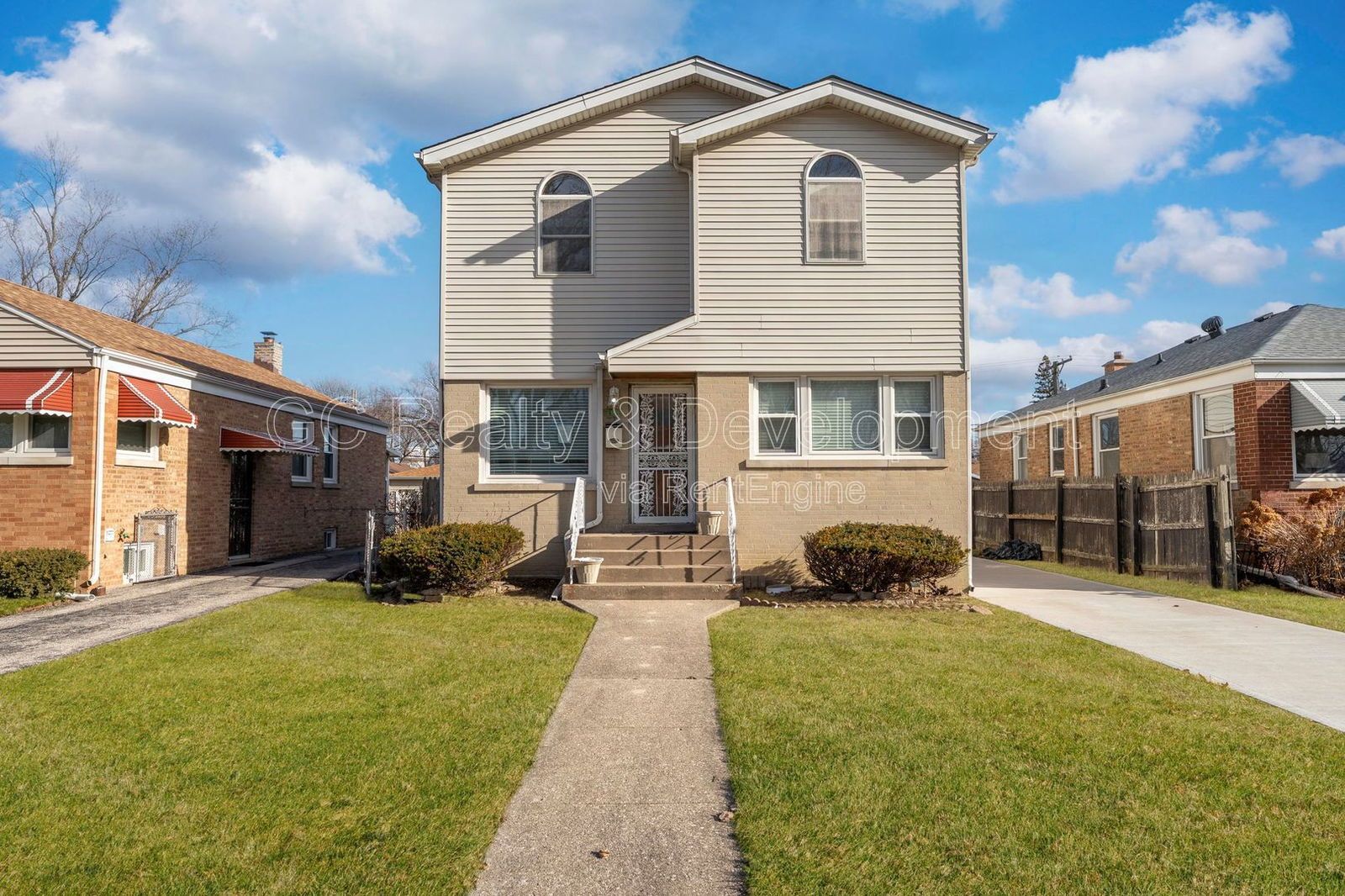 *** COMPLETE RENOVATION / 4 BDRM - 2 BTH / FENCED YARD / BASEMENT / DETACHED GARAGE *** property image