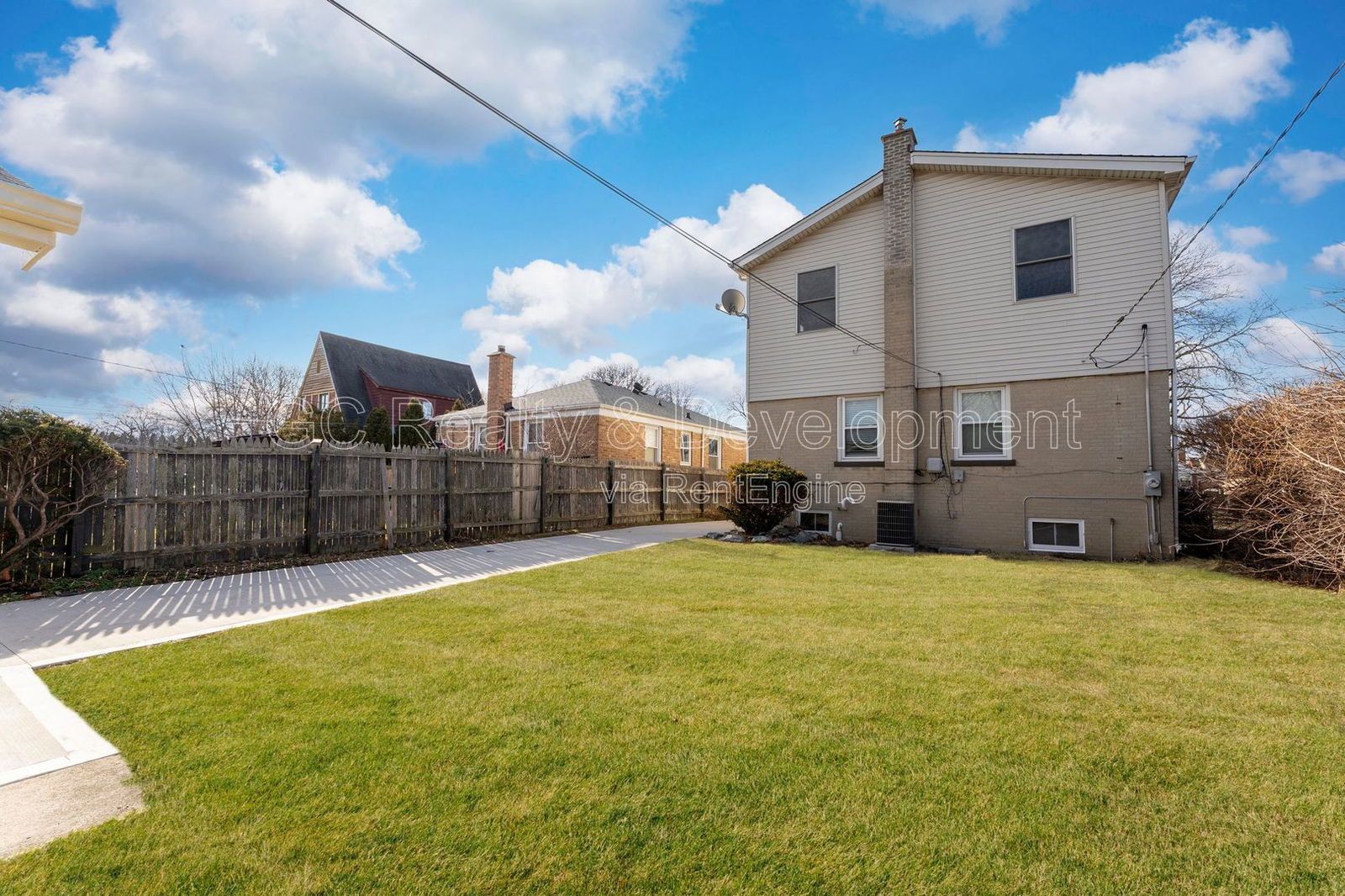 *** COMPLETE RENOVATION / 4 BDRM - 2 BTH / FENCED YARD / BASEMENT / DETACHED GARAGE *** property image