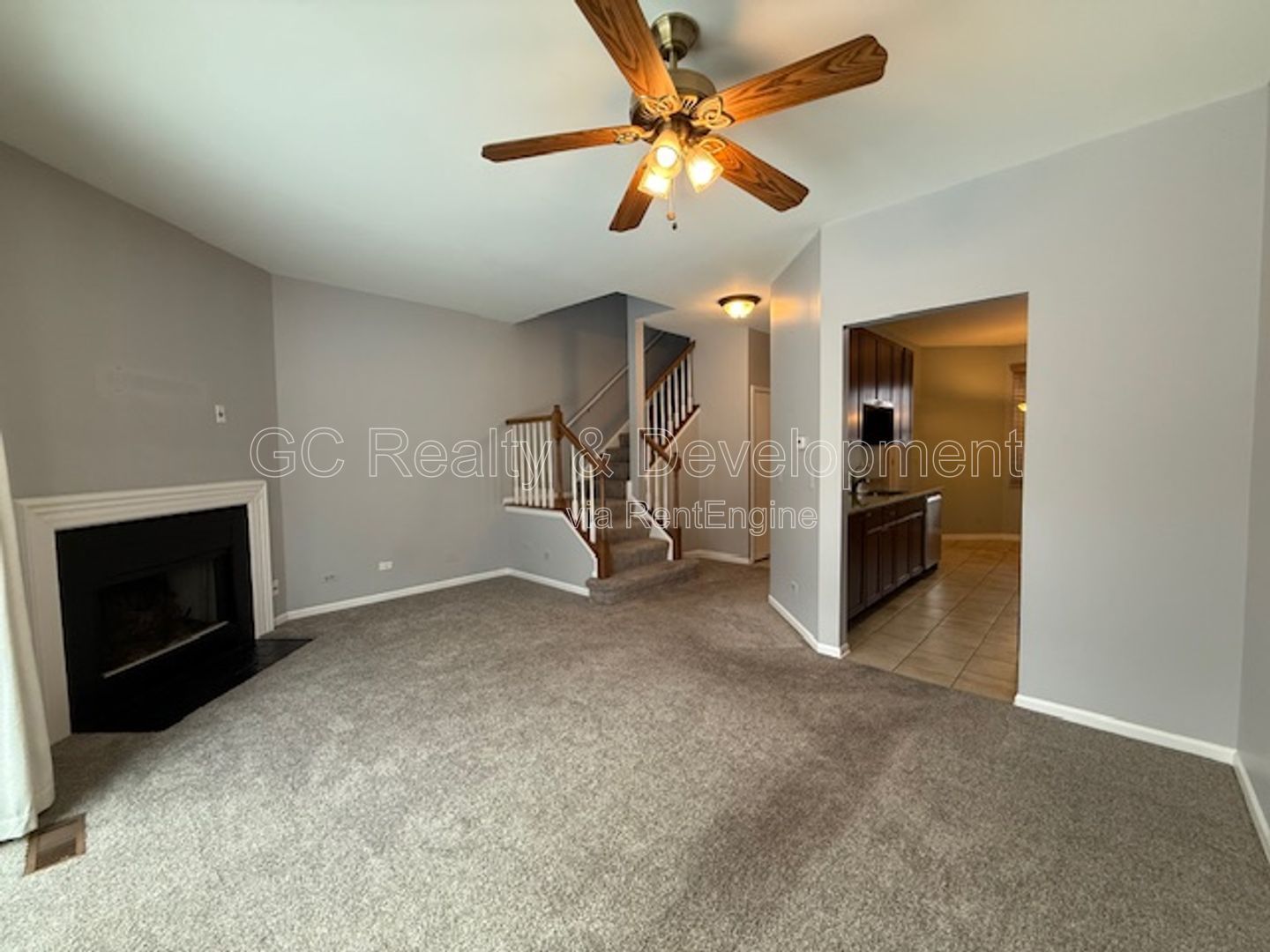 *** 2 BDRM - 2.5 BTH / RECENTLY UPDATED / LRG CLOSETS / CLOSE TO SHOPPING / ATTACHED GARAGE *** property image