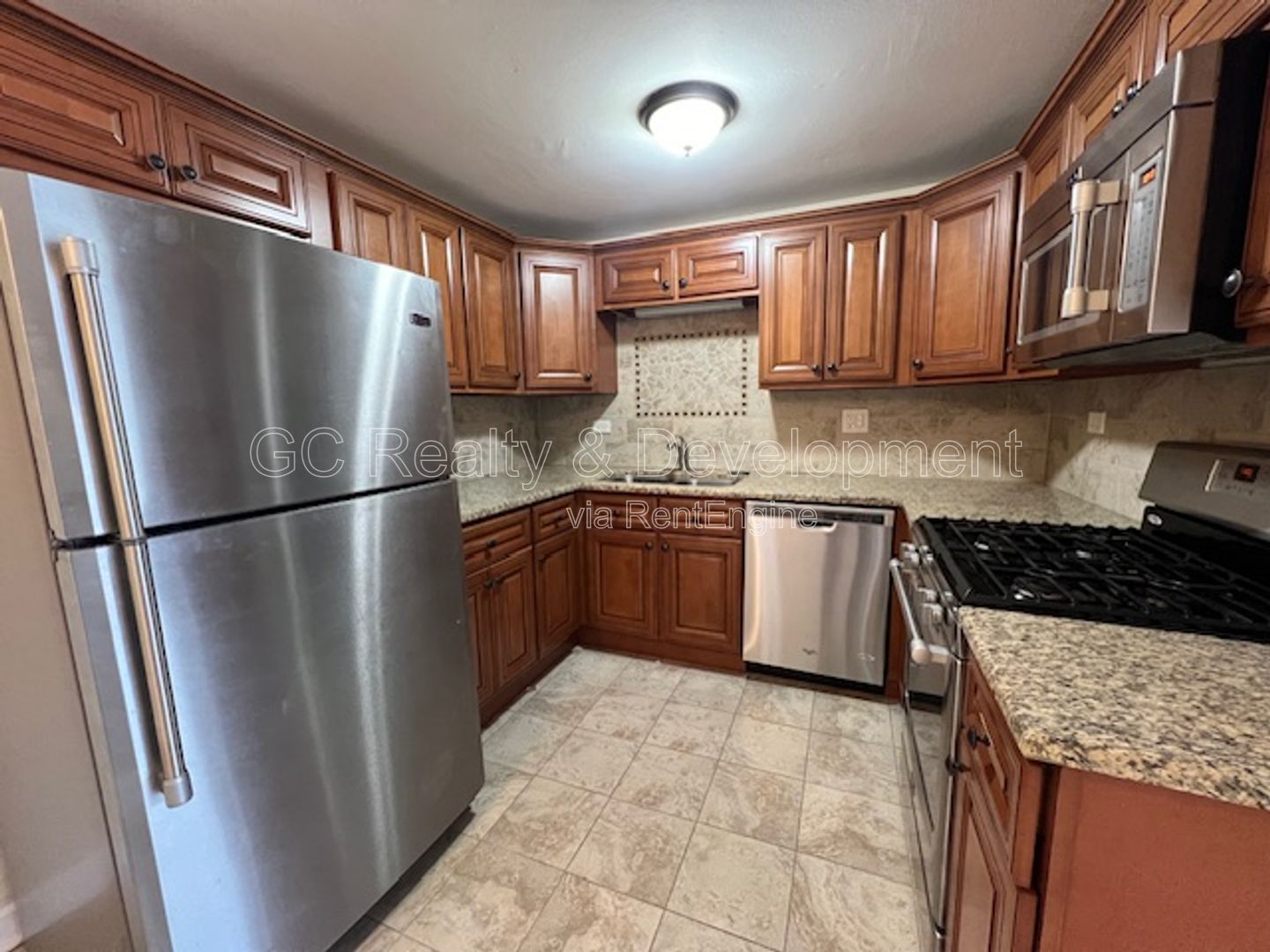 *** RANCH QUAD / 2 BDRM / 1 BTH / 1 CAR GARAGE / POOL / CLUBHOUSE *** property image