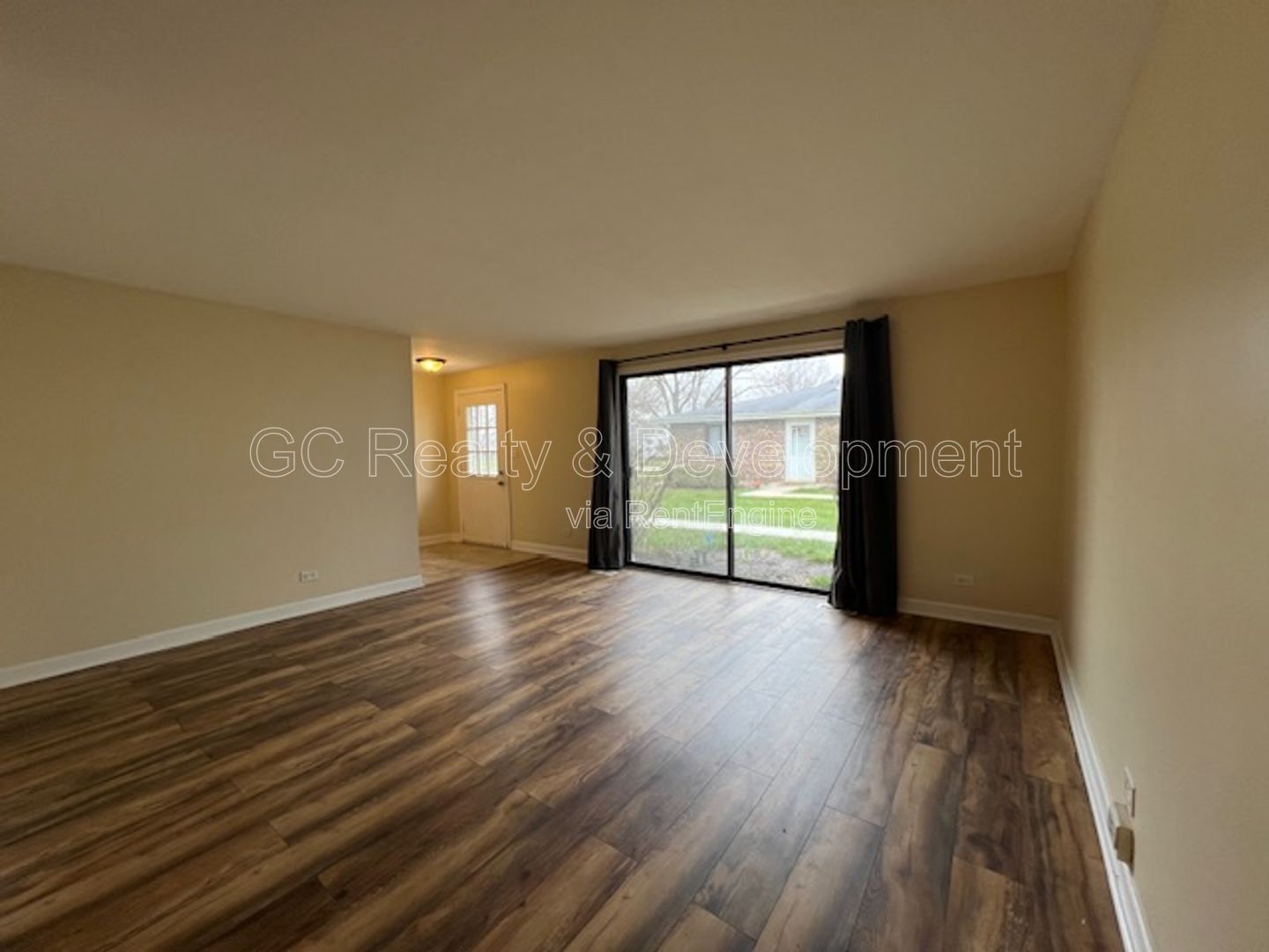 *** RANCH QUAD / 2 BDRM / 1 BTH / 1 CAR GARAGE / POOL / CLUBHOUSE *** property image