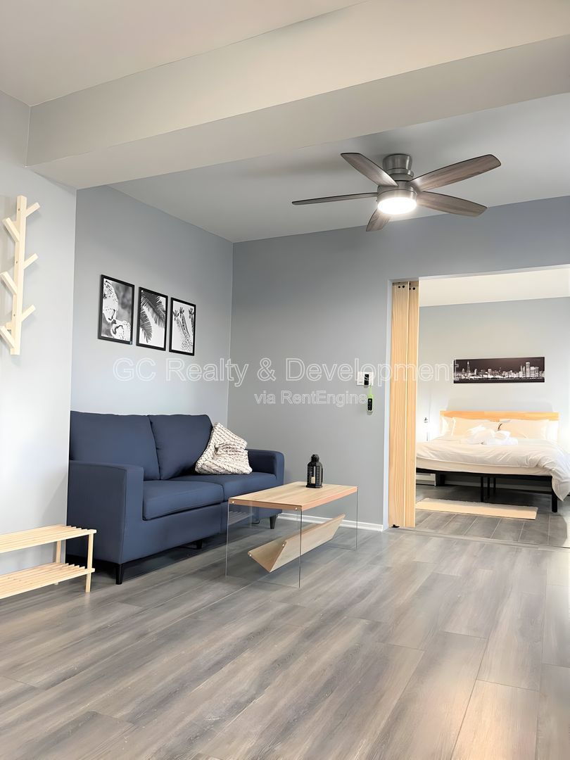 *** 1 MONTH FREE / PET FRIENDLY / LAUNDRY ON SITE / SS APPL / CENTRAL AC / WIFI INCLUDED / WALK TO TRAIN *** property image