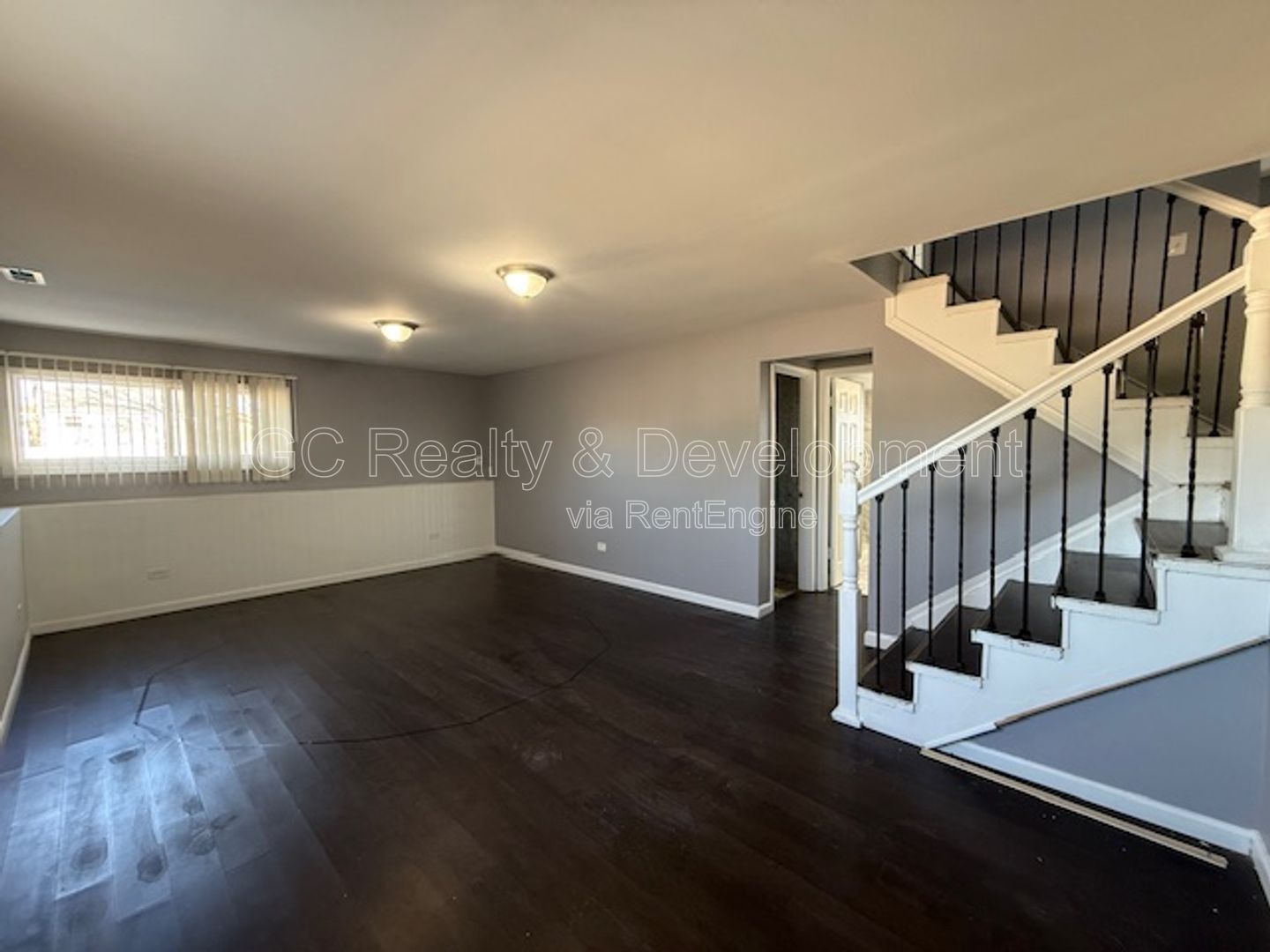 *** 3 BDRM - 2 BTH / FULLY UPDATED / PARTIALLY FIN BASEMENT / CENTRAL AC / SHOPPING NEARBY *** property image