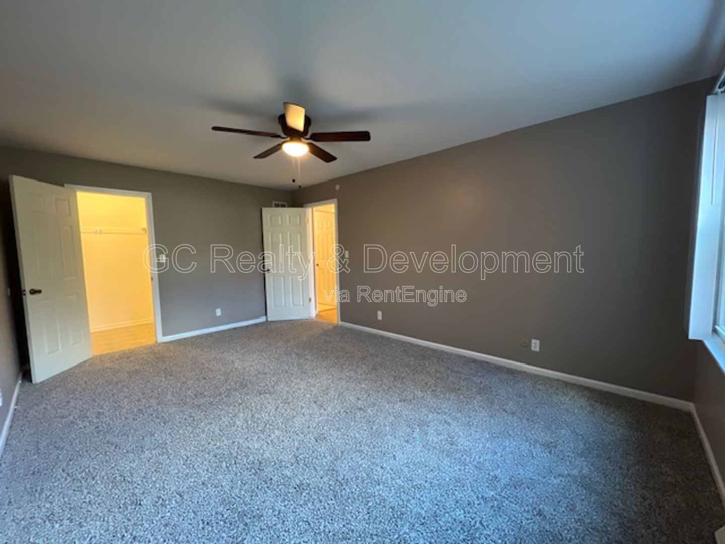 *** REST OF MONTH FREE / FIRST FLOOR UNIT / 2 BDRM / PARKING INCL / PET FRIENDLY / STORAGE *** property image