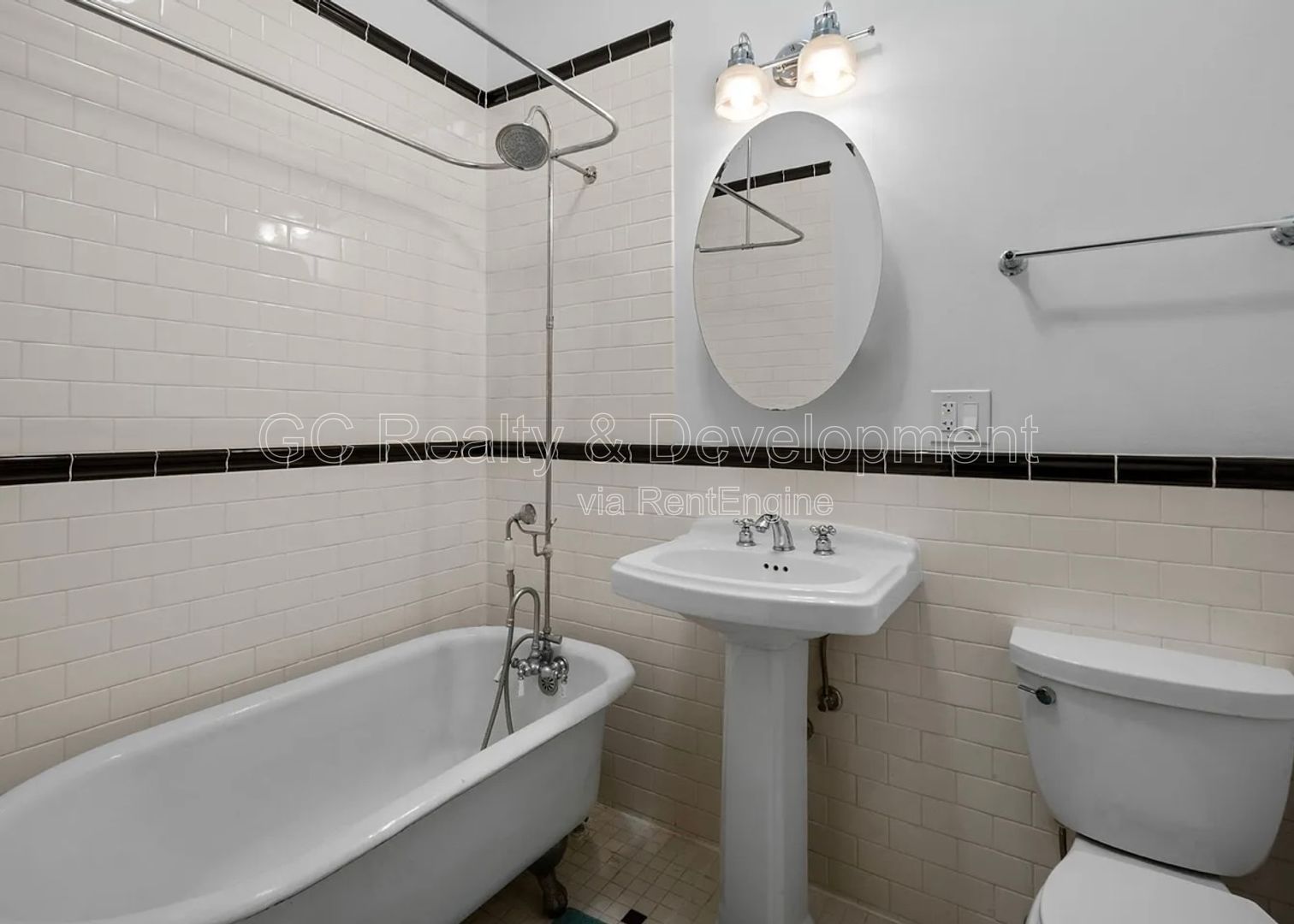 *** COMING SOON 4/01/26! / 3 BDRM - 2 BTH / 2000 SQFT / PET FRIENDLY / ONLY PAY ELECTRIC / SS APPL *** property image