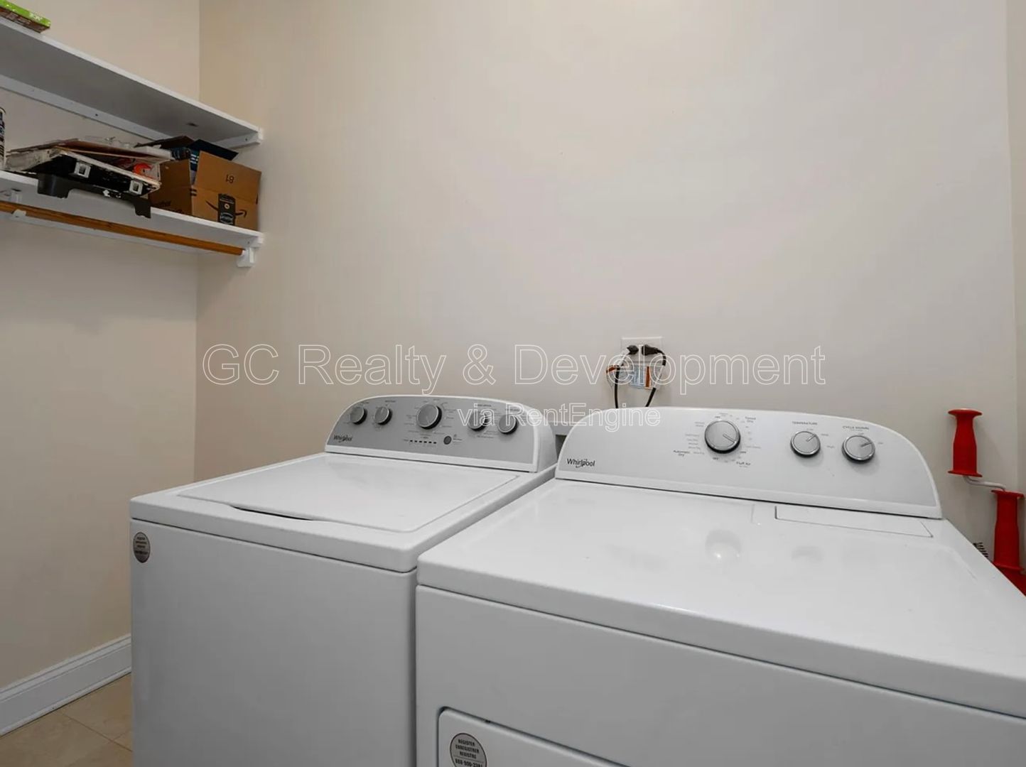 *** COMING SOON 4/01/26! / 3 BDRM - 2 BTH / 2000 SQFT / PET FRIENDLY / ONLY PAY ELECTRIC / SS APPL *** property image