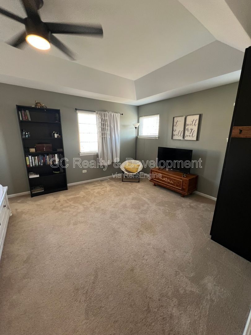 *** COMING SOON 5/15/26! / 3 BDRM - 2.5 BTH / FIN BSMT / SS APPL / LRG CLOSETS / CLUBHOUSE ACCESS *** property image