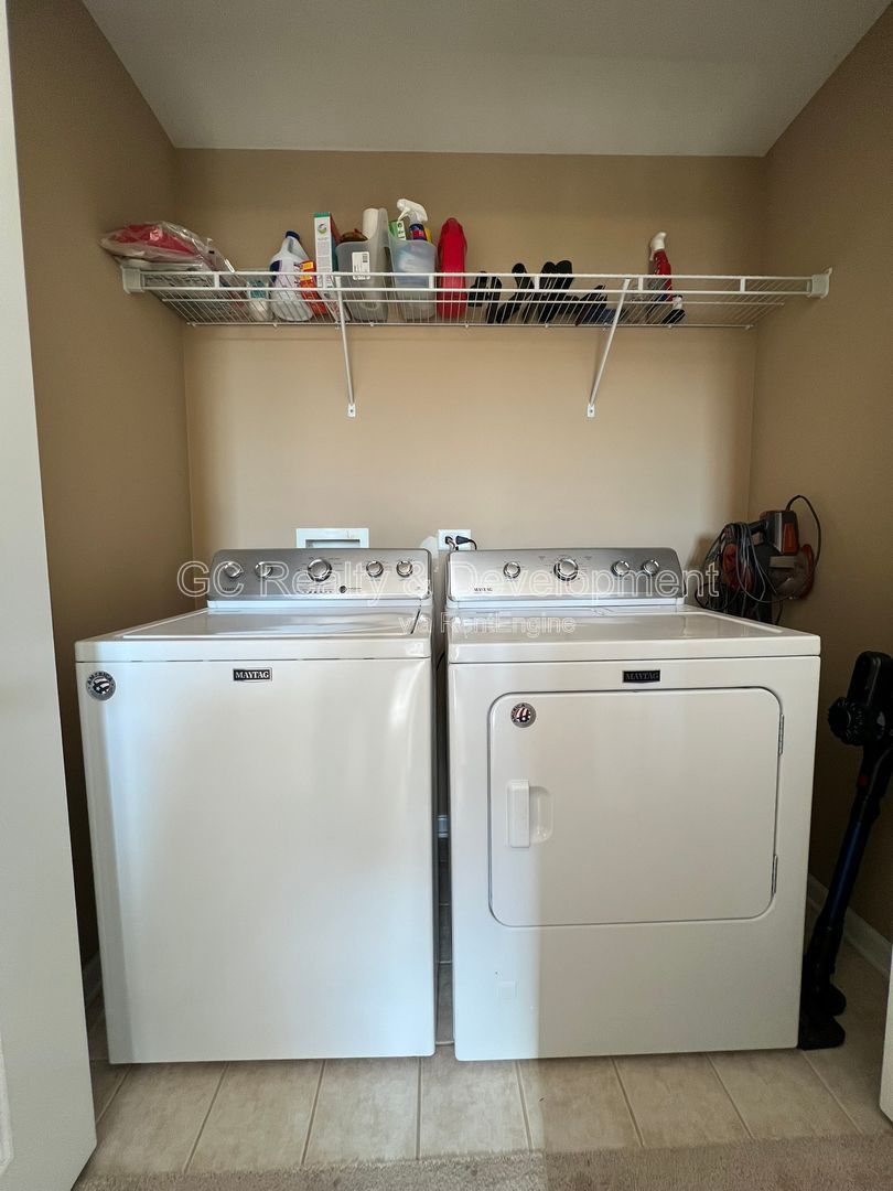 *** COMING SOON 5/15/26! / 3 BDRM - 2.5 BTH / FIN BSMT / SS APPL / LRG CLOSETS / CLUBHOUSE ACCESS *** property image