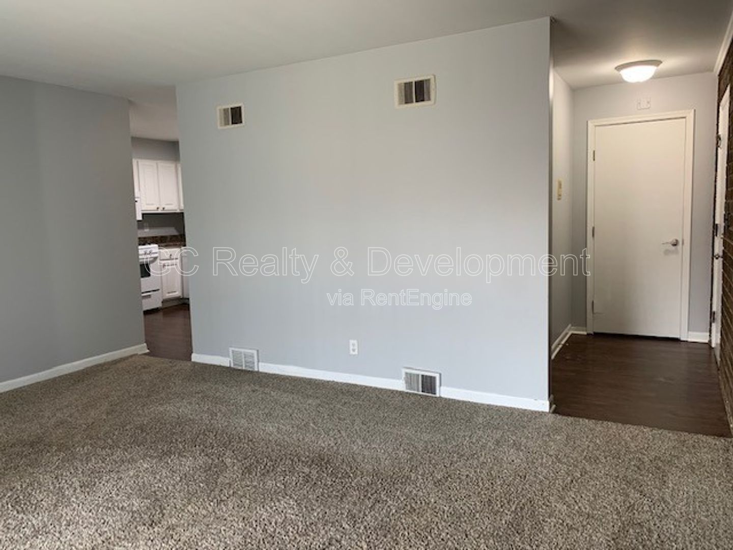 *** COMING SOON 4/15/26! / 1ST FLOOR / 2 BDRM / TENATN PAYS ELECTRIC ONLY / W&D ON SITE /  PET FRIENDLY / PARKING INCL *** property image