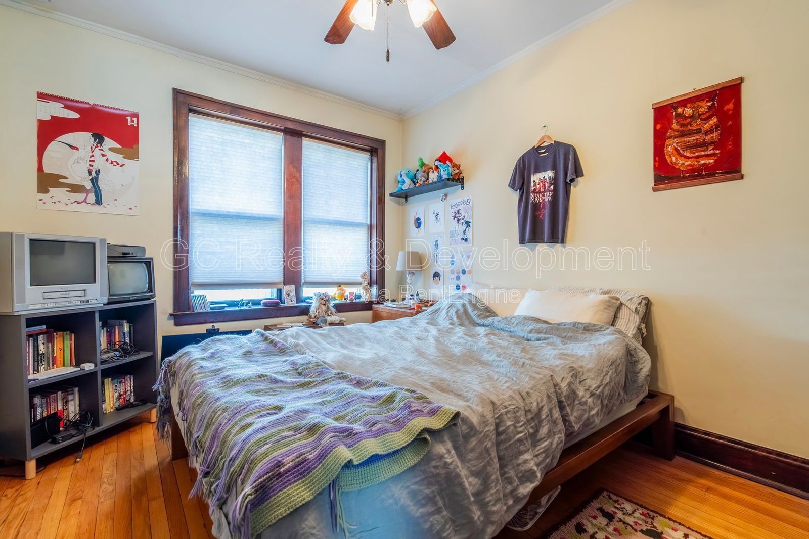 *** 7/1 MOVE IN / OLD IRVING PARK / LRG CLOSETS / PARKING INCL / UPDATED / SS APPL / ON SITE LAUNDRY *** property image