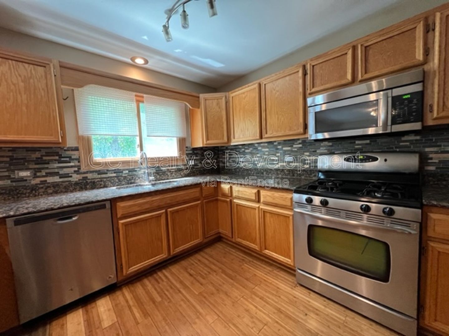 *** COMING SOON 7/15/26! / 4 BDRM / 3.5 BTH / LARGE BACKYARD / ATTACHED GARAGE / DISTRICT 204 *** property image