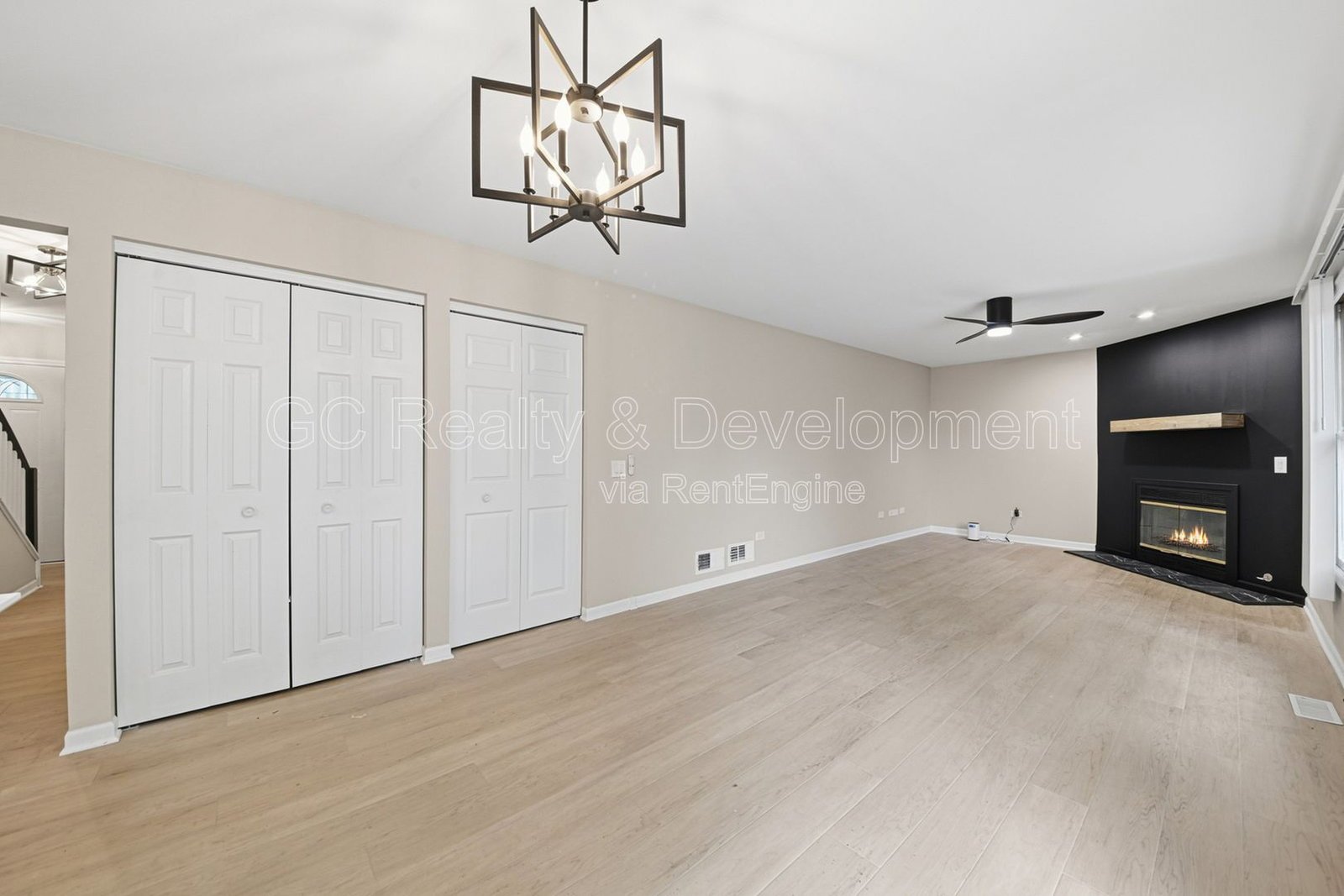 *** UPDATED THROUGHOUT /  3 BDRM - 2.5 BTH / FINISHED BSMT / FENCED YARD / ATTACHED GARAGE *** property image