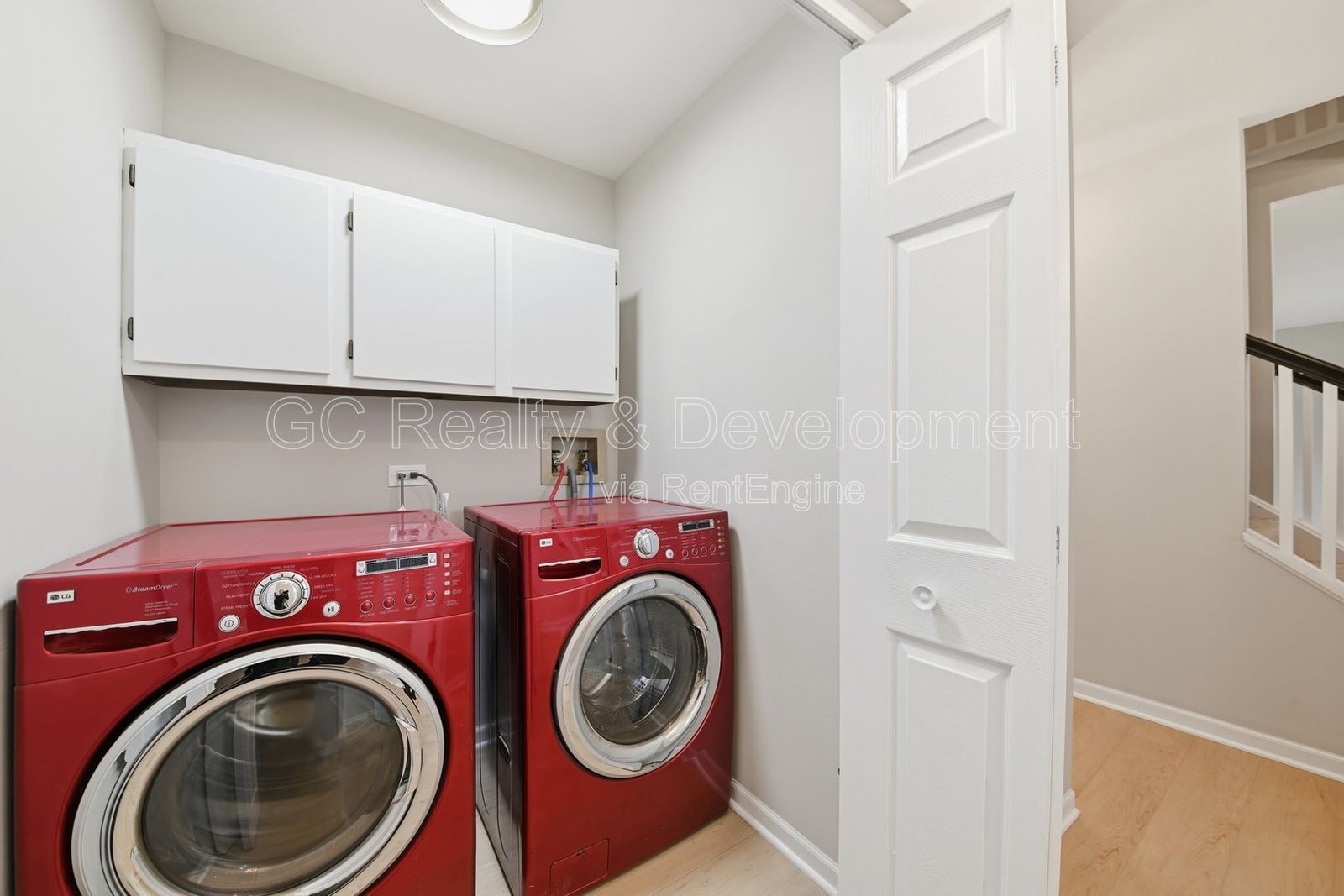 *** UPDATED THROUGHOUT /  3 BDRM - 2.5 BTH / FINISHED BSMT / FENCED YARD / ATTACHED GARAGE *** property image