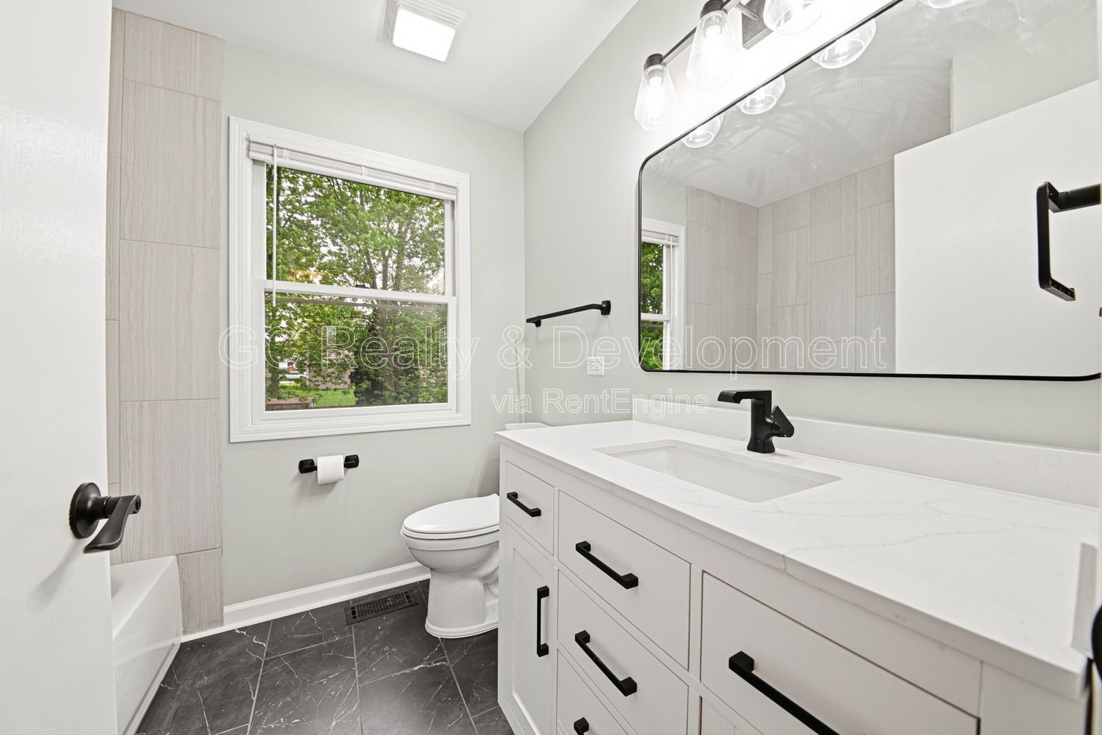 *** UPDATED THROUGHOUT /  3 BDRM - 2.5 BTH / FINISHED BSMT / FENCED YARD / ATTACHED GARAGE *** property image