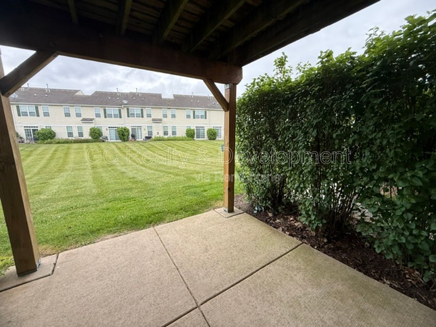 *** NEWER CONSTRUCTION / 2 BDRM - 2 BTH / PET FRIENDLY / CENTRAL AC / ATTACHED GARAGE *** property image