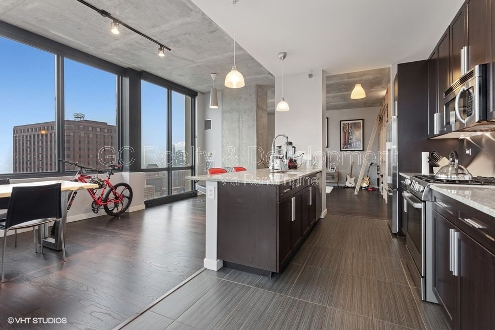 *** COMING SOON 7/01/26 / WEST LOOP / 2 BDRM - 3 BTH / PET FRIENDLY / 2 PARKING SPOTS / CABLE & STORAGE INCL *** property image