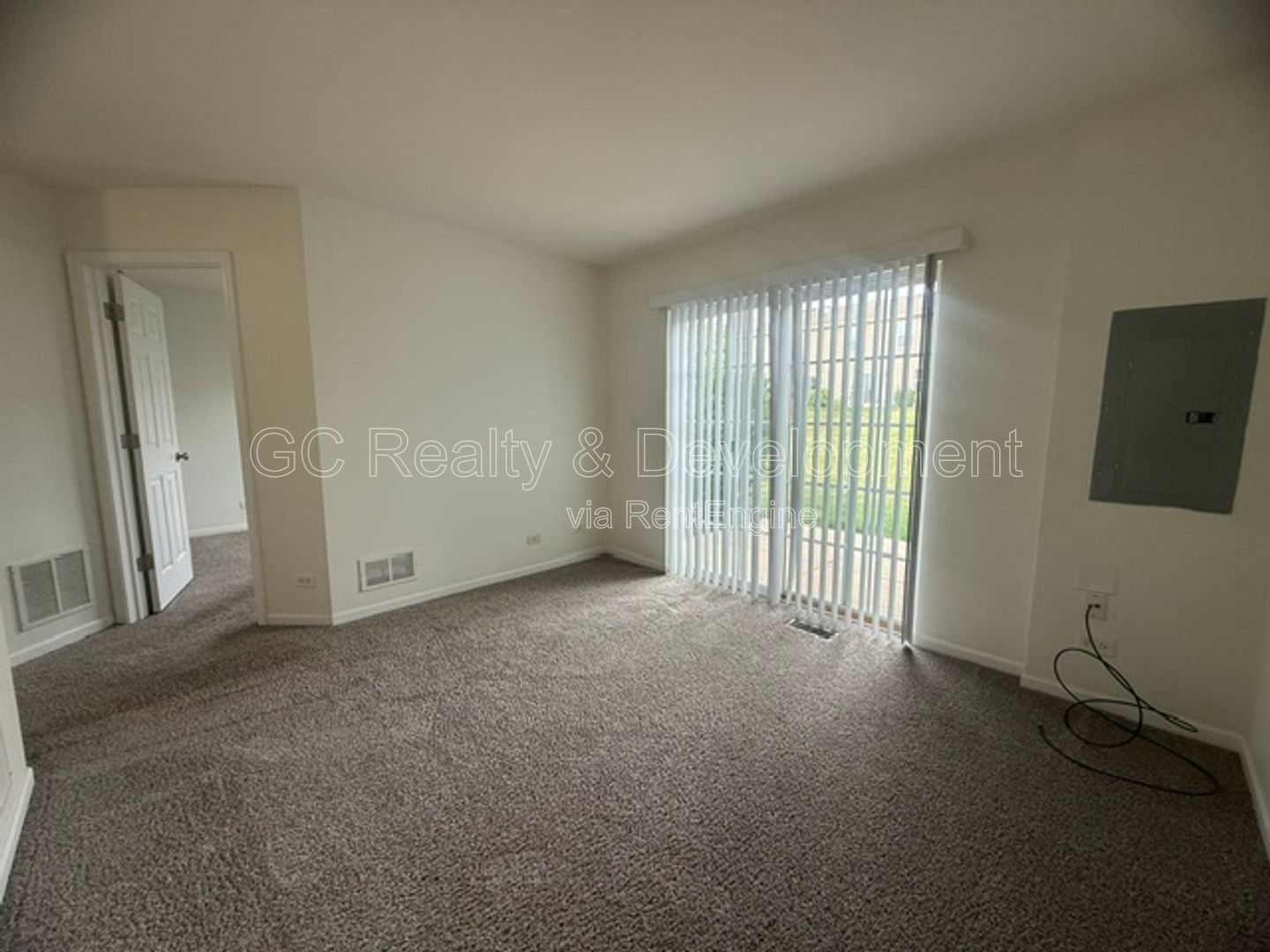 *** 2BDRM - 2BTH TOWNHOME IN TUSCANY WOODS / LOFT + FINISHED LOWER LEVEL | PET FRIENDLY property image