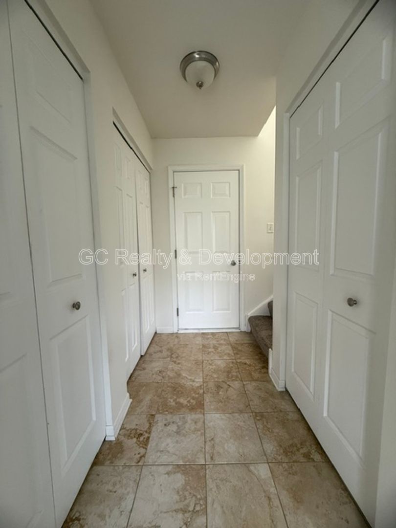*** 2BDRM - 2BTH TOWNHOME IN TUSCANY WOODS / LOFT + FINISHED LOWER LEVEL | PET FRIENDLY property image