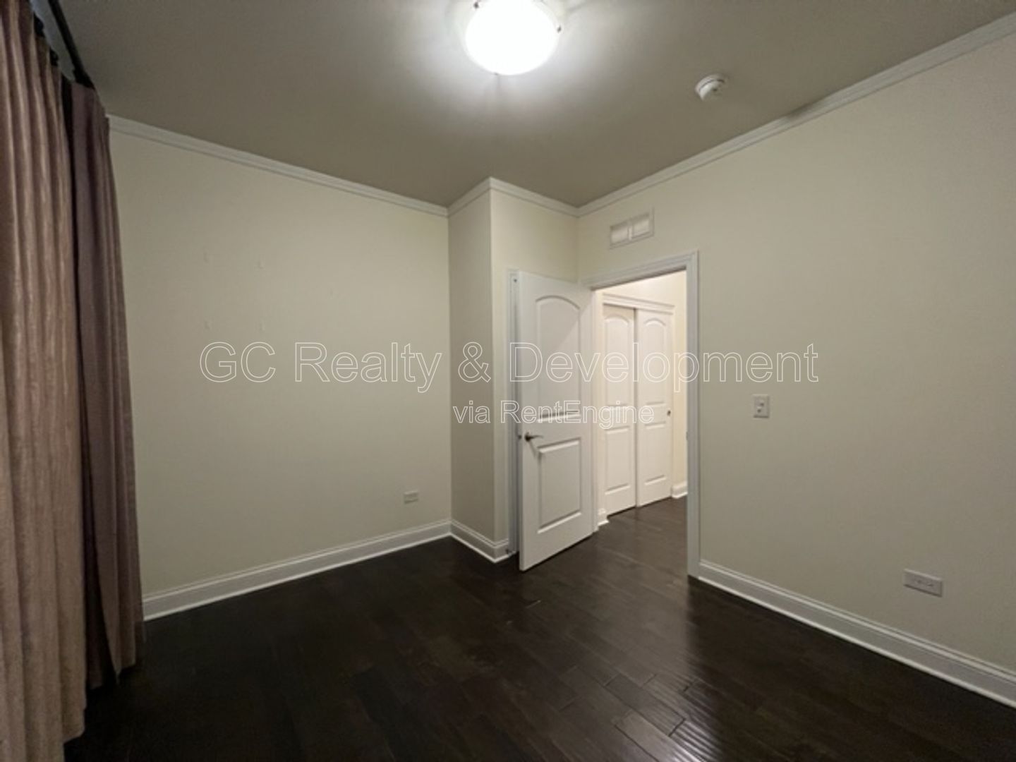 *** 204 SCHOOL DISTRICT / 5 BDRM - 4 BTH / GOURMET KITCHEN W BREAKFAST BAR / FINISHED BSMT *** property image