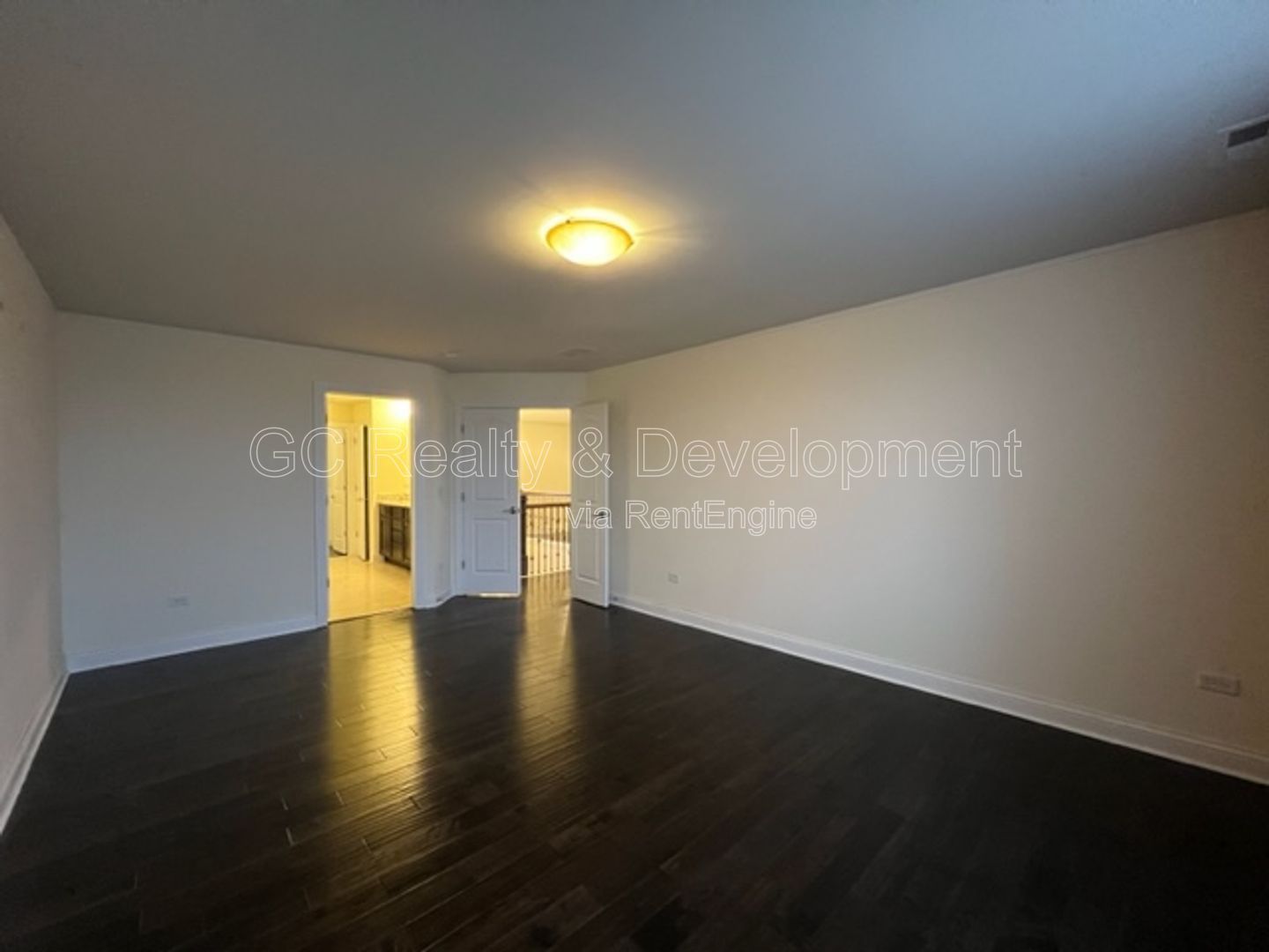 *** 204 SCHOOL DISTRICT / 5 BDRM - 4 BTH / GOURMET KITCHEN W BREAKFAST BAR / FINISHED BSMT *** property image