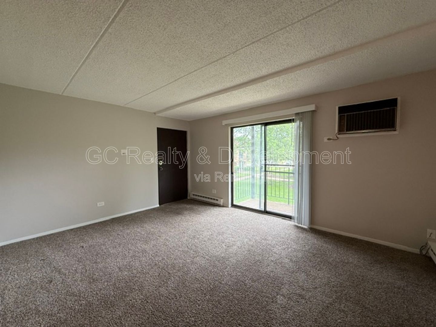 *** 2BR - 2BA / IN UNIT LAUNDRY / CENTRAL AIR / ONLY PAY ELECTRIC *** property image