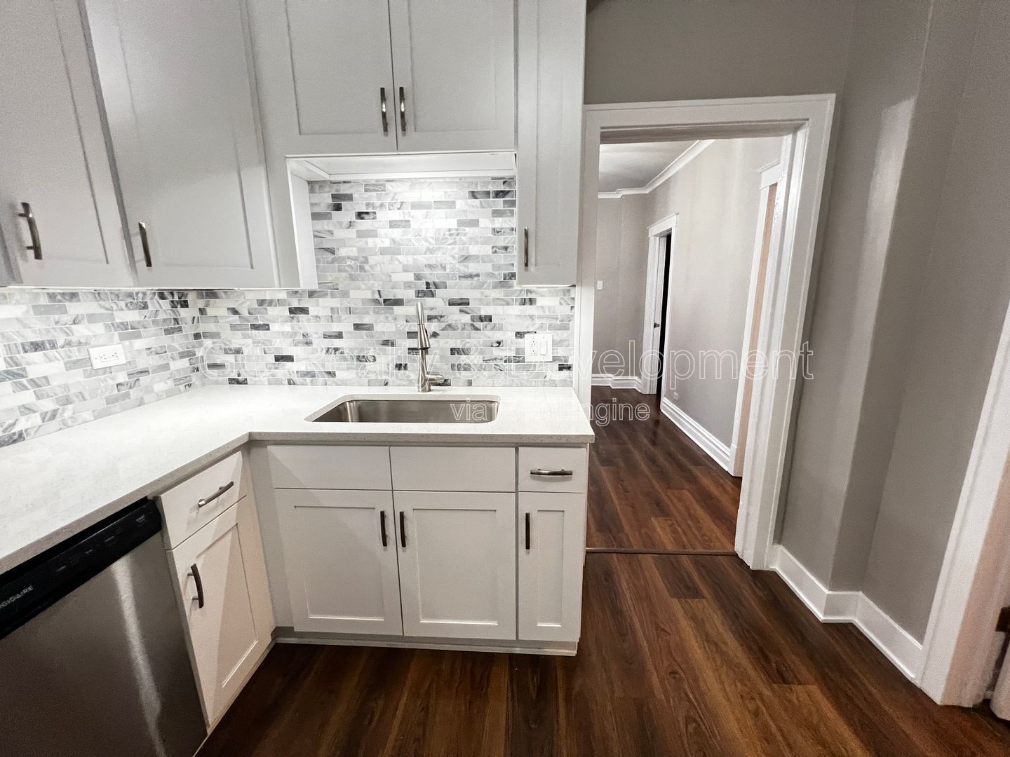 *** COMING SOON 07/15/26! / 3 BDRMS - 2 BTH / CENTRAL AIR / SS APPL / FREE LAUNDRY IN BUILDING *** property image