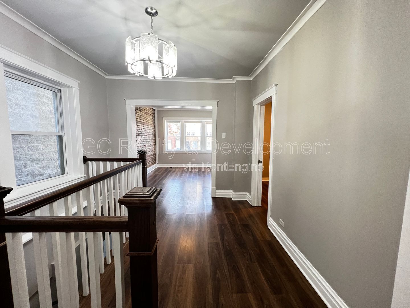 *** COMING SOON 07/15/26! / 3 BDRMS - 2 BTH / CENTRAL AIR / SS APPL / FREE LAUNDRY IN BUILDING *** property image