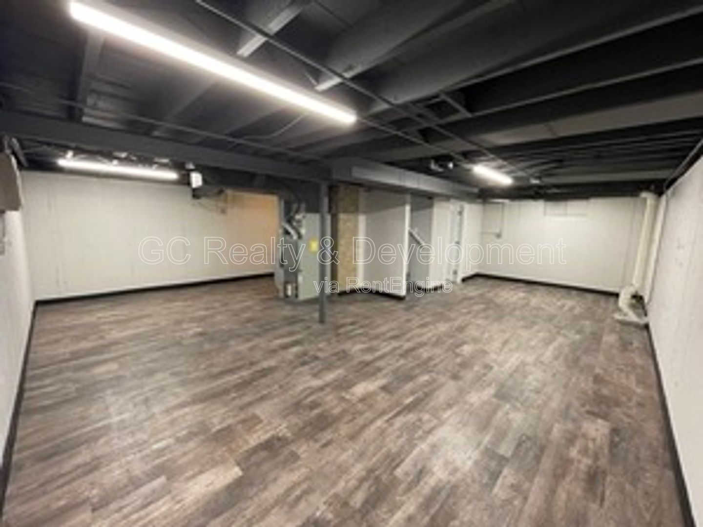 *** DOWNERS GROVE / COMPLETELY UPDATED RANCH / FULL BSMT / 2 CAR GARAGE *** property image