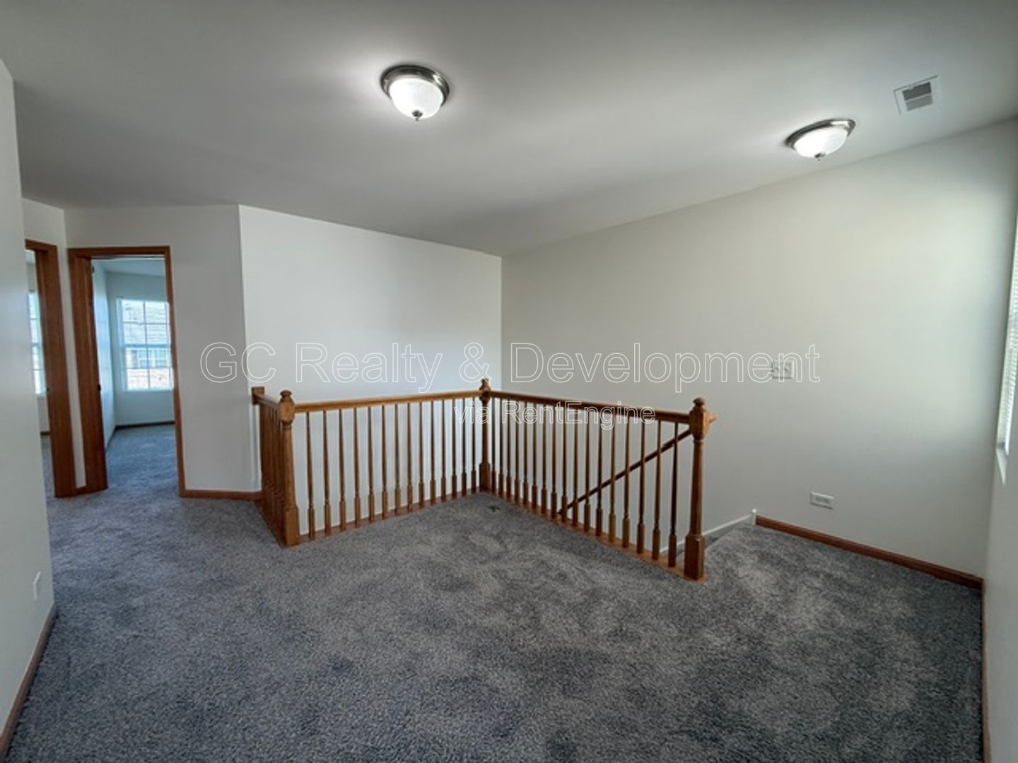 *** 3BR - 2.5BA / APPLIANCES INCLUDED / GARAGE / IN-UNIT LAUNDRY / PET FRIENDLY *** property image