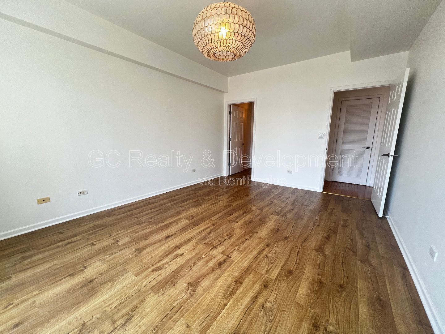 *** COMING SOON 8/15/26! / LUXURY LIVING IN THE HEART OF FULTON MARKET / SPACIOUS 2 BDRM - 2 BTH W/ MODERN UPDATES*** property image