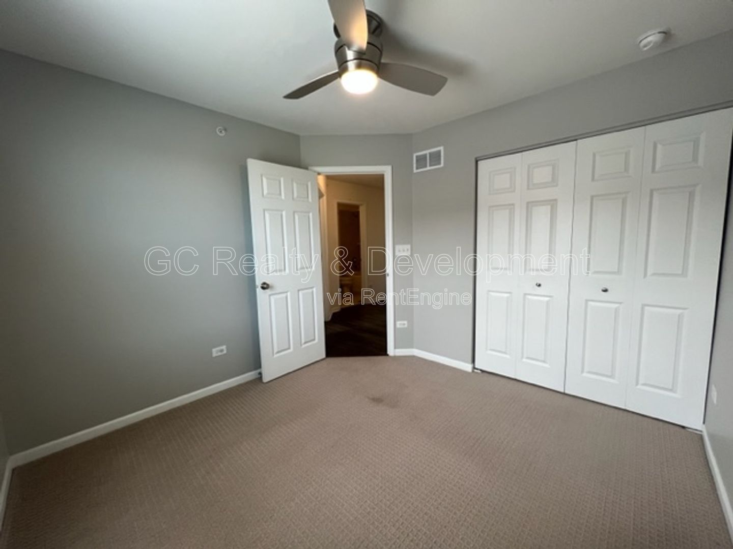 *** NEWER CONTRUCTION / EMERSON PARK / CENTRAL AIR / FINISHED LOWER LEVER / SS APPLIANCES / ATTACHED GARAGE *** property image