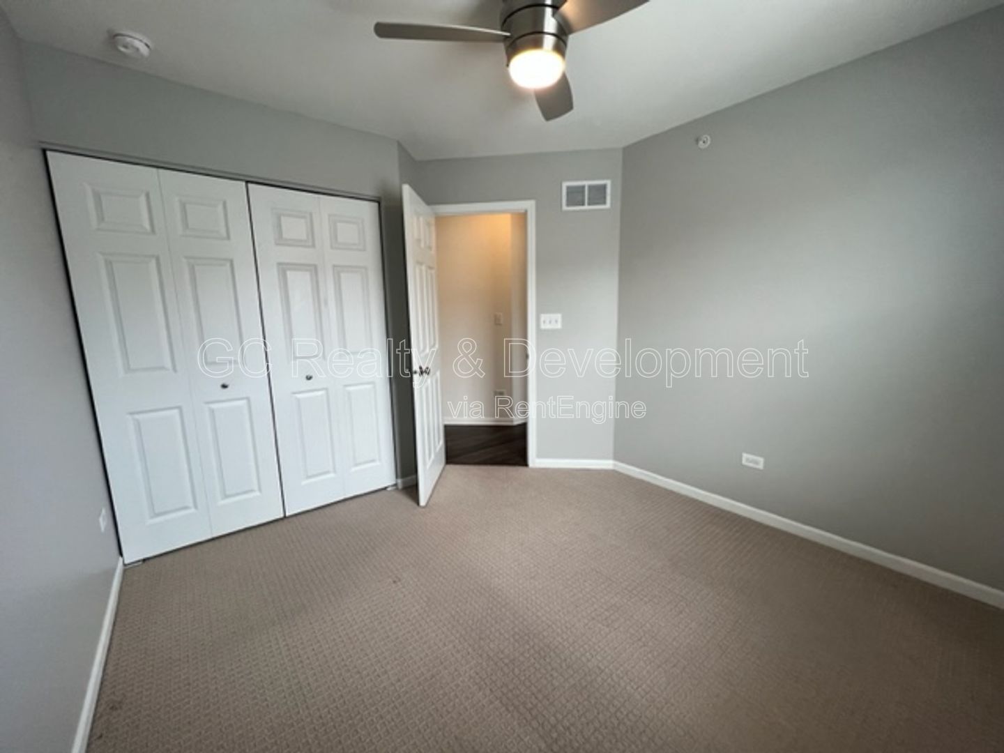 *** NEWER CONTRUCTION / EMERSON PARK / CENTRAL AIR / FINISHED LOWER LEVER / SS APPLIANCES / ATTACHED GARAGE *** property image