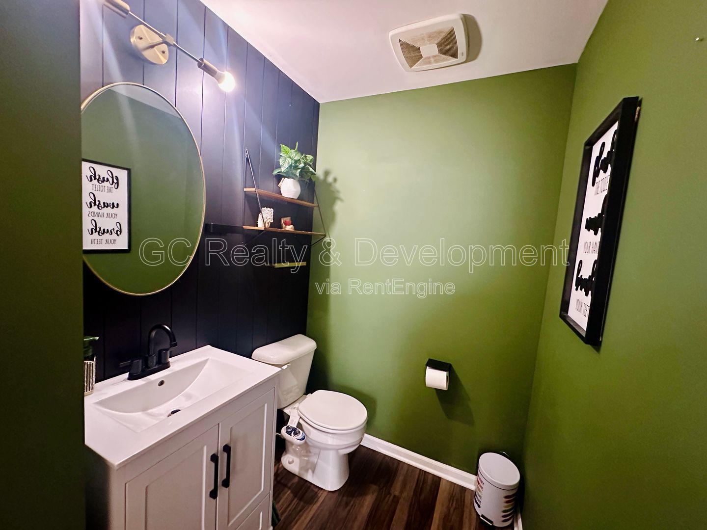 *** COMING SOON 9-15-26! / 2 BED-2.5 BTH / END UNIT / NEWER CONSTUCTION / PET FRIENDLY / 2 CAR GARAGE / HUGE LOFT OR OFFICE*** property image