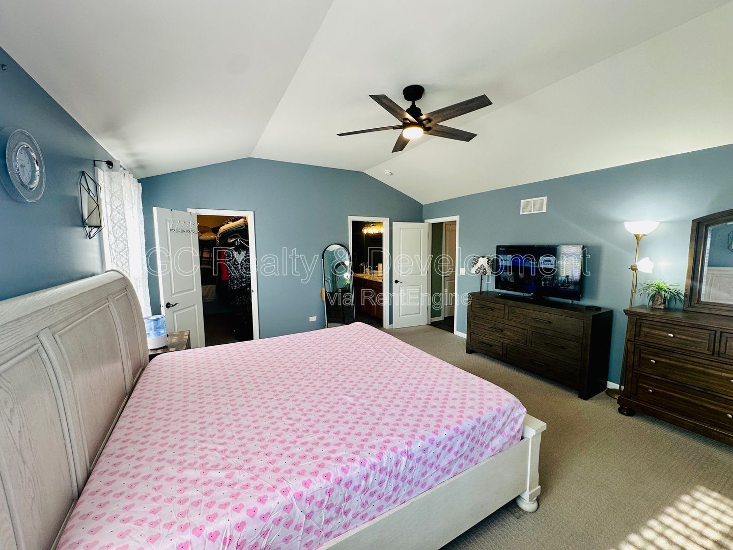 *** COMING SOON 9-15-26! / 2 BED-2.5 BTH / END UNIT / NEWER CONSTUCTION / PET FRIENDLY / 2 CAR GARAGE / HUGE LOFT OR OFFICE*** property image