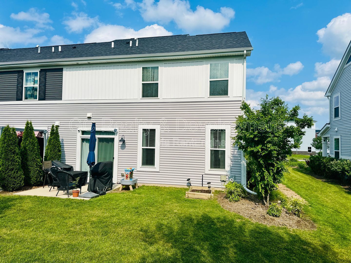 *** COMING SOON 9-15-26! / 2 BED-2.5 BTH / END UNIT / NEWER CONSTUCTION / PET FRIENDLY / 2 CAR GARAGE / HUGE LOFT OR OFFICE*** property image