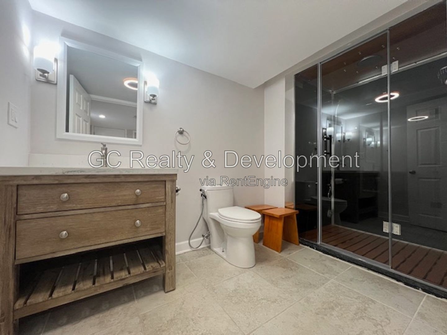 *** RECENTLY UPDATED / SS APPLIANCES / LARGE YARD / FINISHED BASEMENT / CENTRAL AIR / ATTACHED GARAGE *** property image