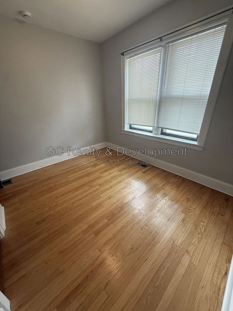 *** 3BR-2BA / SS APPLIANCES / IN-UNIT LAUNDRY / CENTRAL AIR/ PET FRIENDLY *** property image