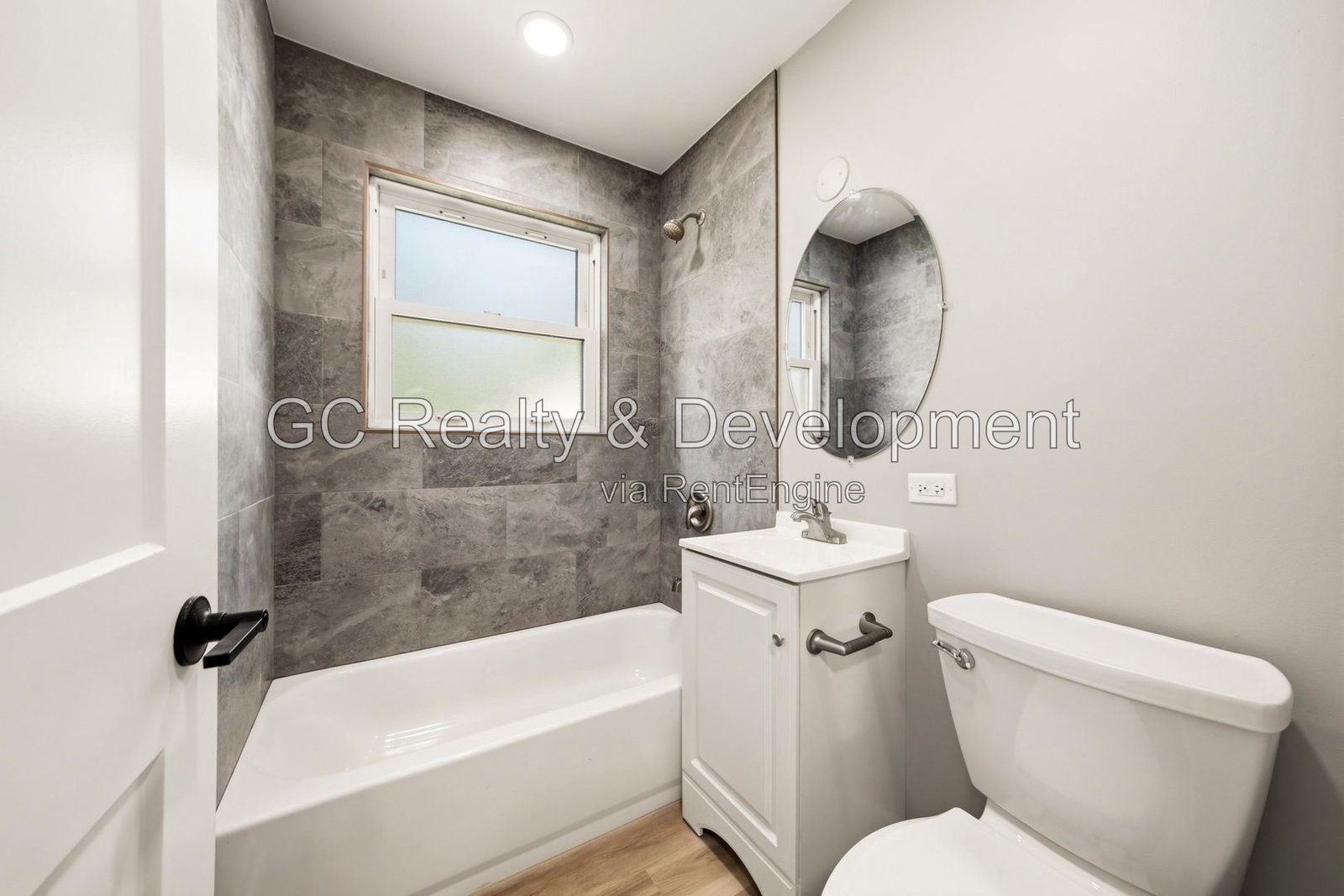*** FULL REHAB / 2 BDRM / CENTRAL AC / DETACHED 2.5 CAR GARAGE / FENCED YARD / PET FRIENDLY *** property image