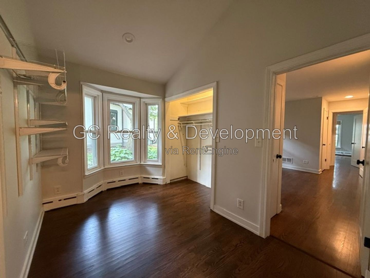 *** 3BR-2BA / HARDWOOD FLOORS / SS APPLIANCES / IN-UNIT LAUNDRY / CENTRAL AIR / ATTACHED GARAGE *** property image