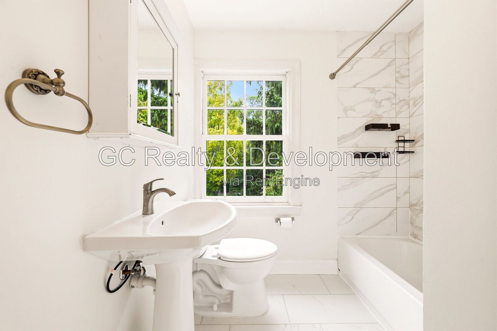 *** 3BR-2.5BA / APPLIANCES INCLUDED / ATTACHED GARAGE / CENTRAL AIR / IN-UNIT LAUNDRY / PET FRIENDLY *** property image