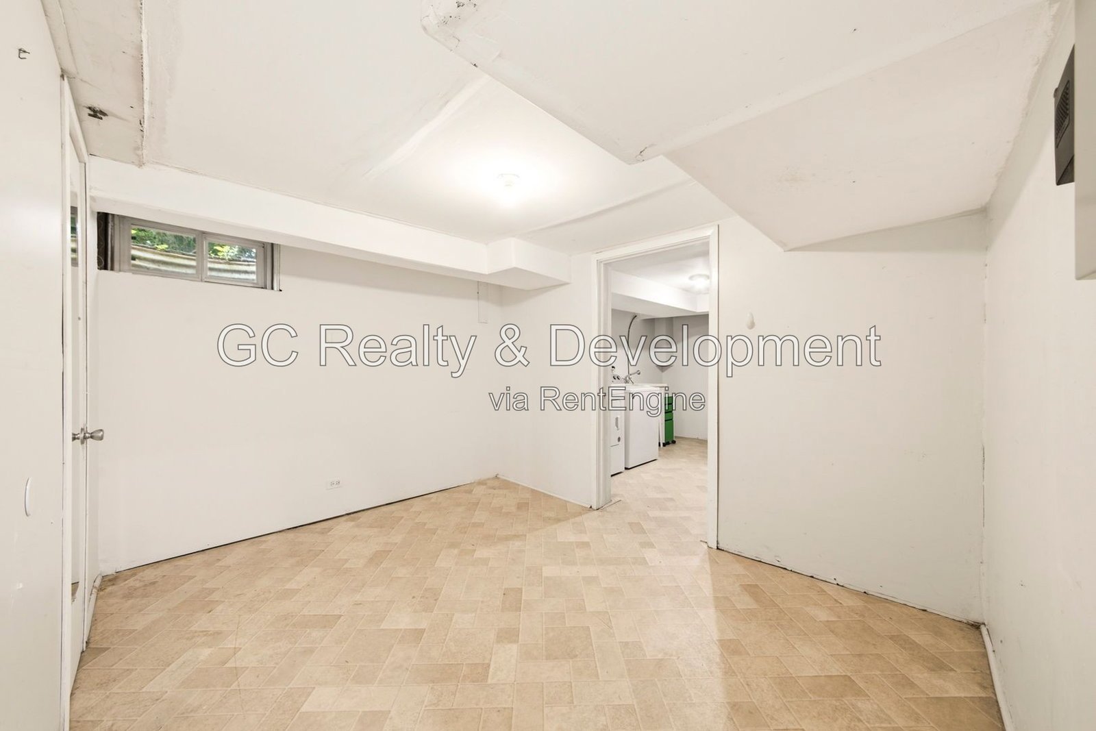 *** 3BR-2.5BA / APPLIANCES INCLUDED / ATTACHED GARAGE / CENTRAL AIR / IN-UNIT LAUNDRY / PET FRIENDLY *** property image