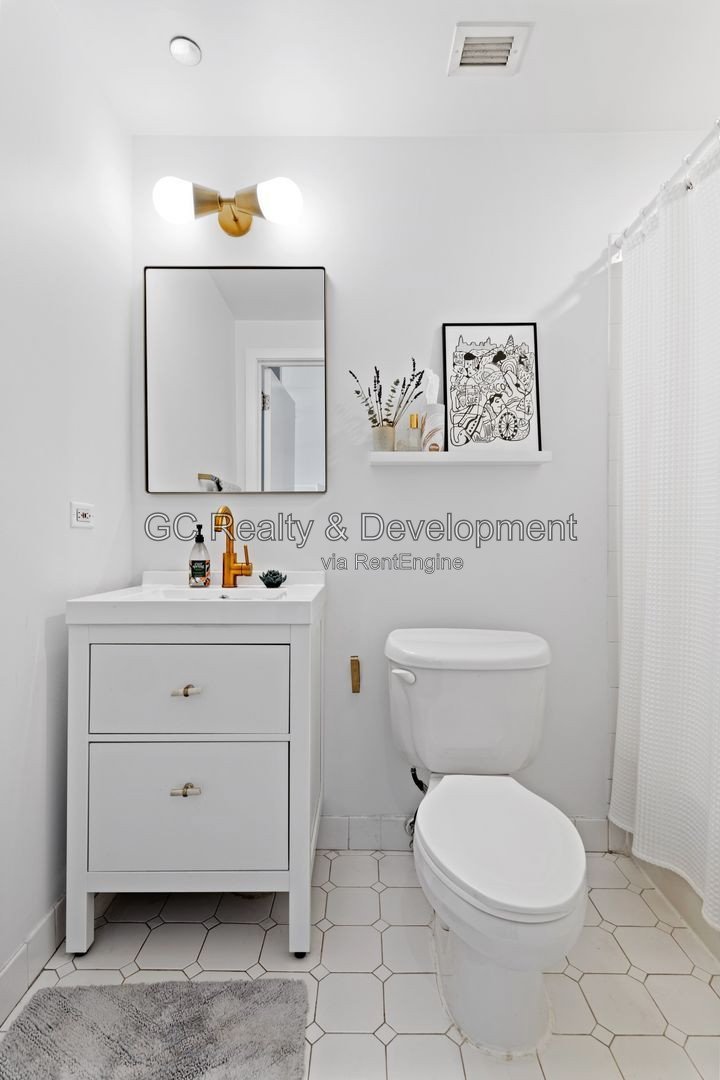 *** COMING SOON 10/15/26! / RIVER NORTH LOFT CONDO / 2BR-2BA / SS APPL / IN-UNIT LAUNDRY / HEATED PARKING*** property image