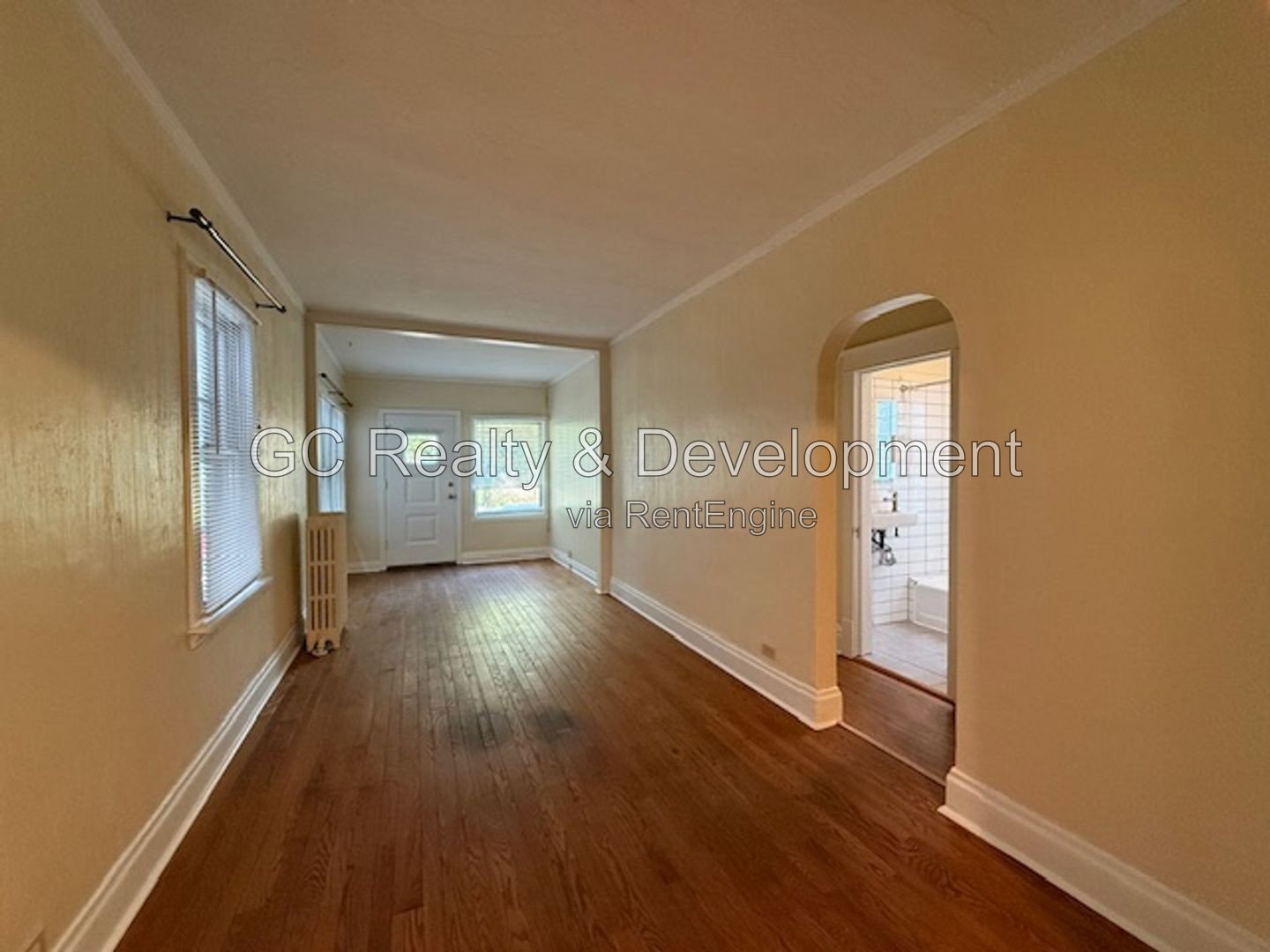*** 2BR-1BA / FENCED YARD W PATIO / IN-UNIT LAUNDRY / PET FRIENDLY / DETACHED GARAGE / CENTRAL AC *** property image